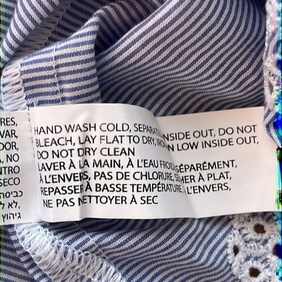 AMANDA Green Women’s Blue And White Striped Long Sleeve Button Up Top Size Small - Picture 14 of 16